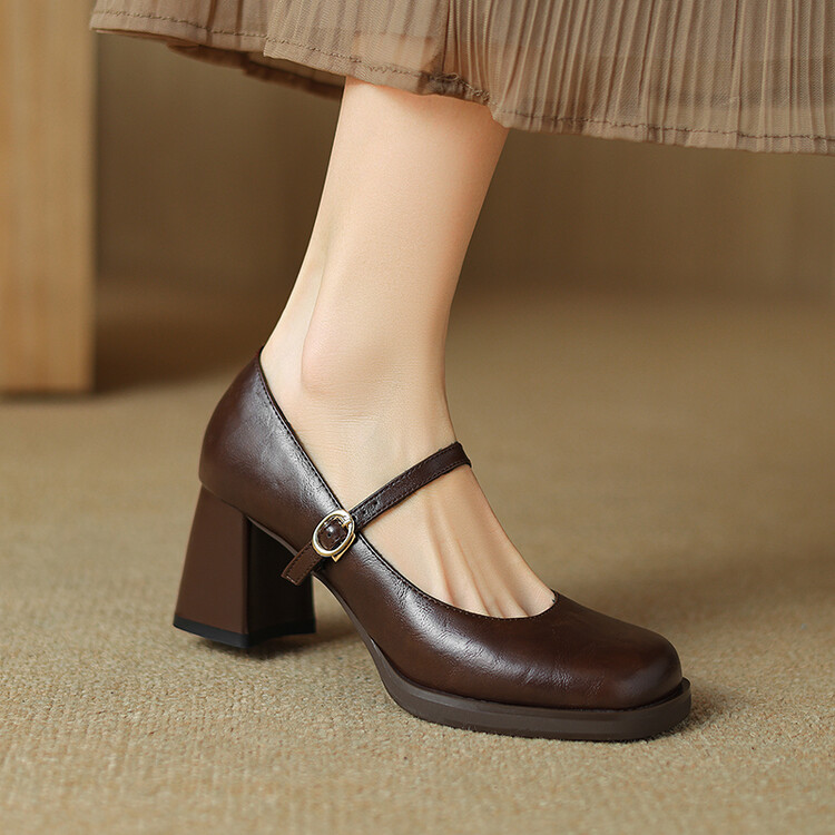 Women's Chunky Mid Heel Round Toe Pumps Spring 2024
